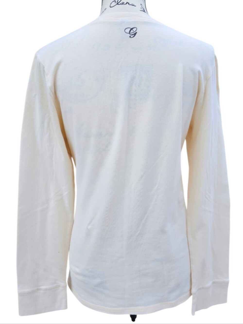 G-UNIT Women's Cream Long Sleeve Graphic Tee - Picture 6 of 8